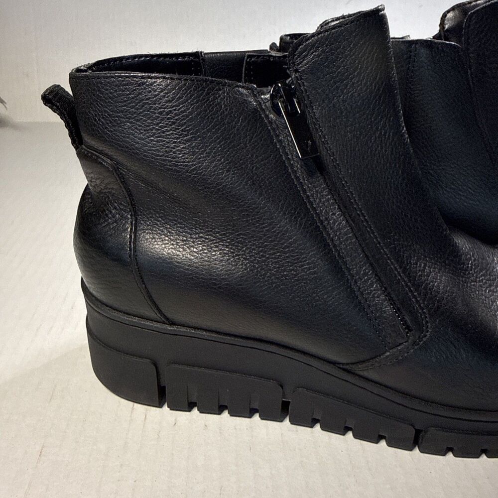 Vionic Uptown Sur Booties Women's 8 Black Leather Flexible Wedge Ankle Boots Zip - Picture 6 of 11